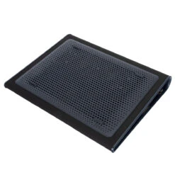 Targus 17" Dual Fan Chill Mat -Targus Outlet Store AWE55AU 71 AWE55GL 75 AWE55US 74BIL MAIN4 BLUEBERRY