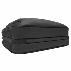 Targus 14" Corporate Traveler Briefcase -Targus Outlet Store CUCT02UA14S V80 BOTTOM 607643
